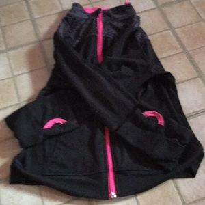 Hand glove jacket with pockets